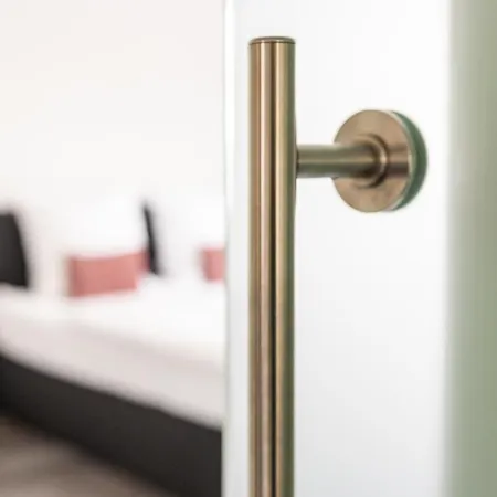 Apartment Unique: Geraeumige 4 Zimmerwohnung In Mit Sauna, Fitness Und Netflix Og
