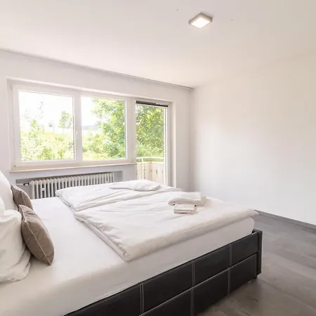Unique: Geraeumige 4 Zimmerwohnung In Mit Sauna, Fitness Und Netflix Og *
